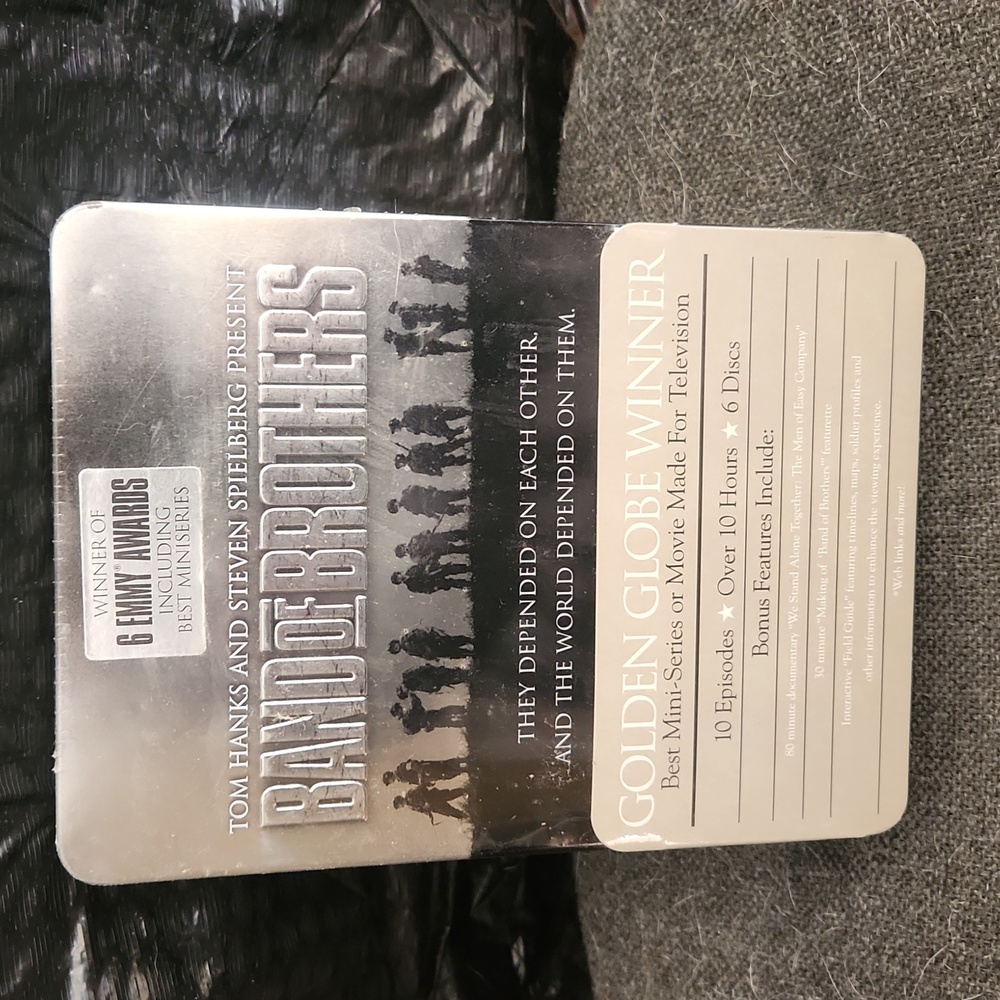 Band of Brothers DVD...10 episodes...6 discs